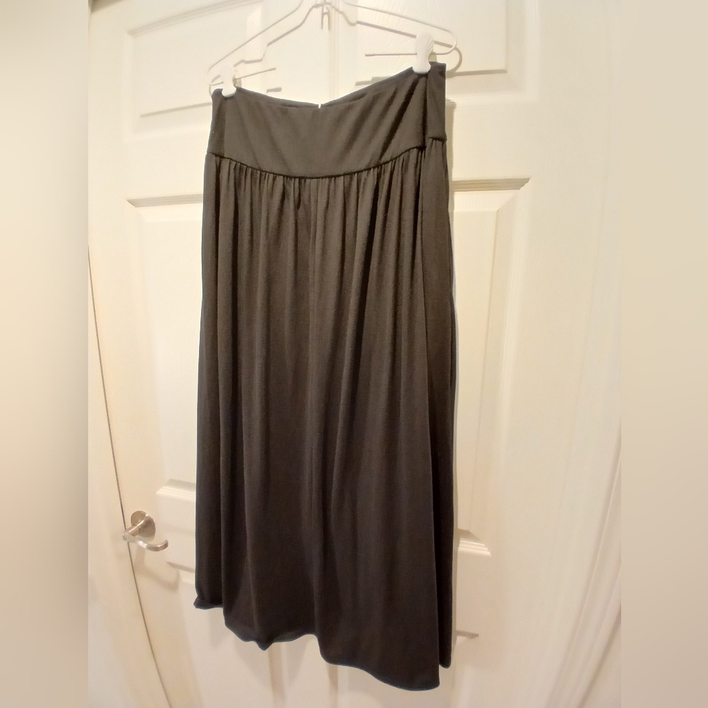 Elegant Black Women's Skirt